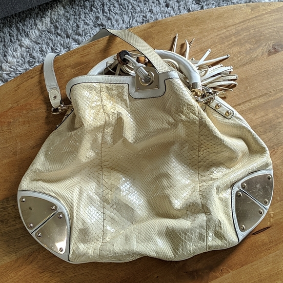 Gucci White Snakeskin Bag - Picture 3 of 3